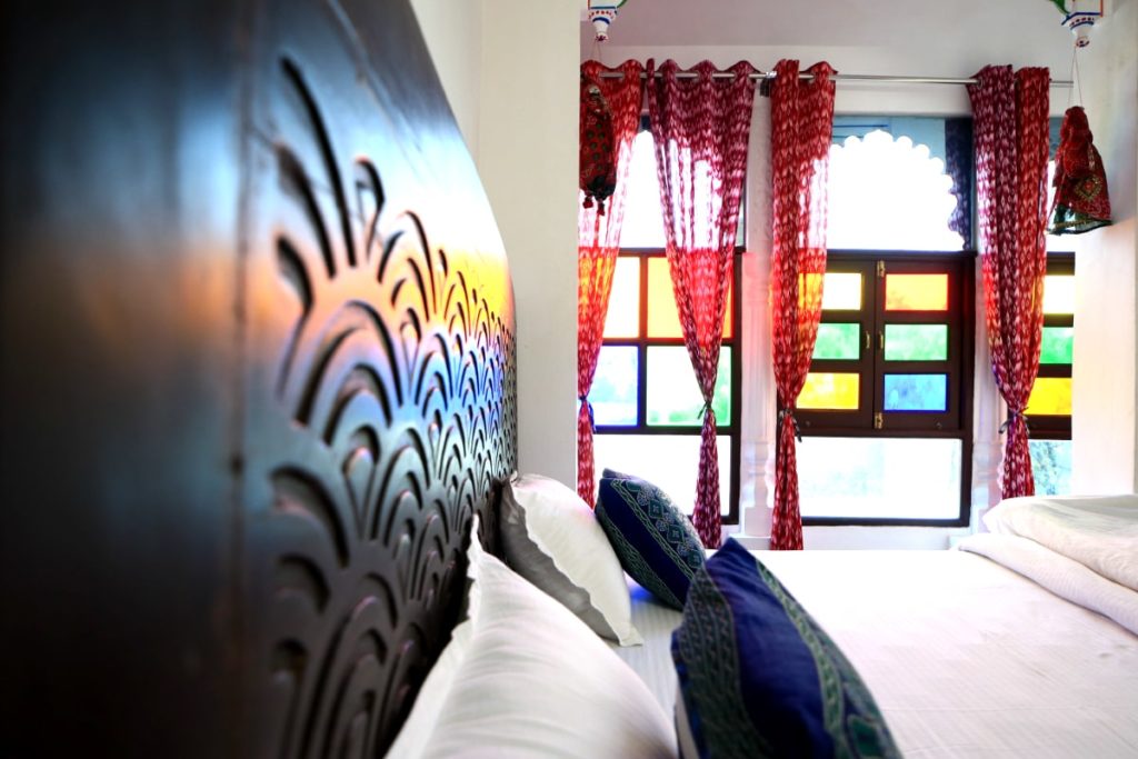 Room At Lakeside Hotel In Udaipur - Soham Haveli